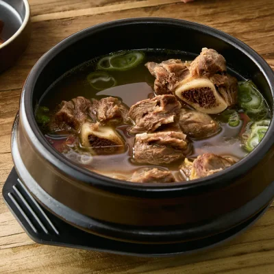 [리뉴얼] 소갈비 40% 푸짐한 정통 뼈갈비탕 700g