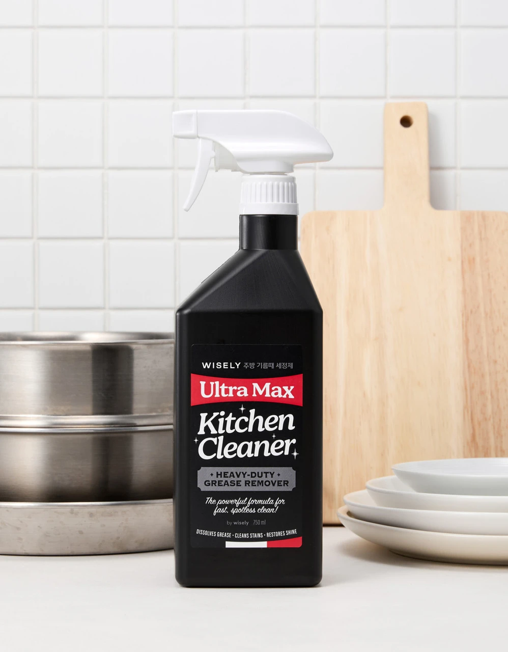 때를 빠르게 녹이는 초강력 주방 기름때 세정제 750ml