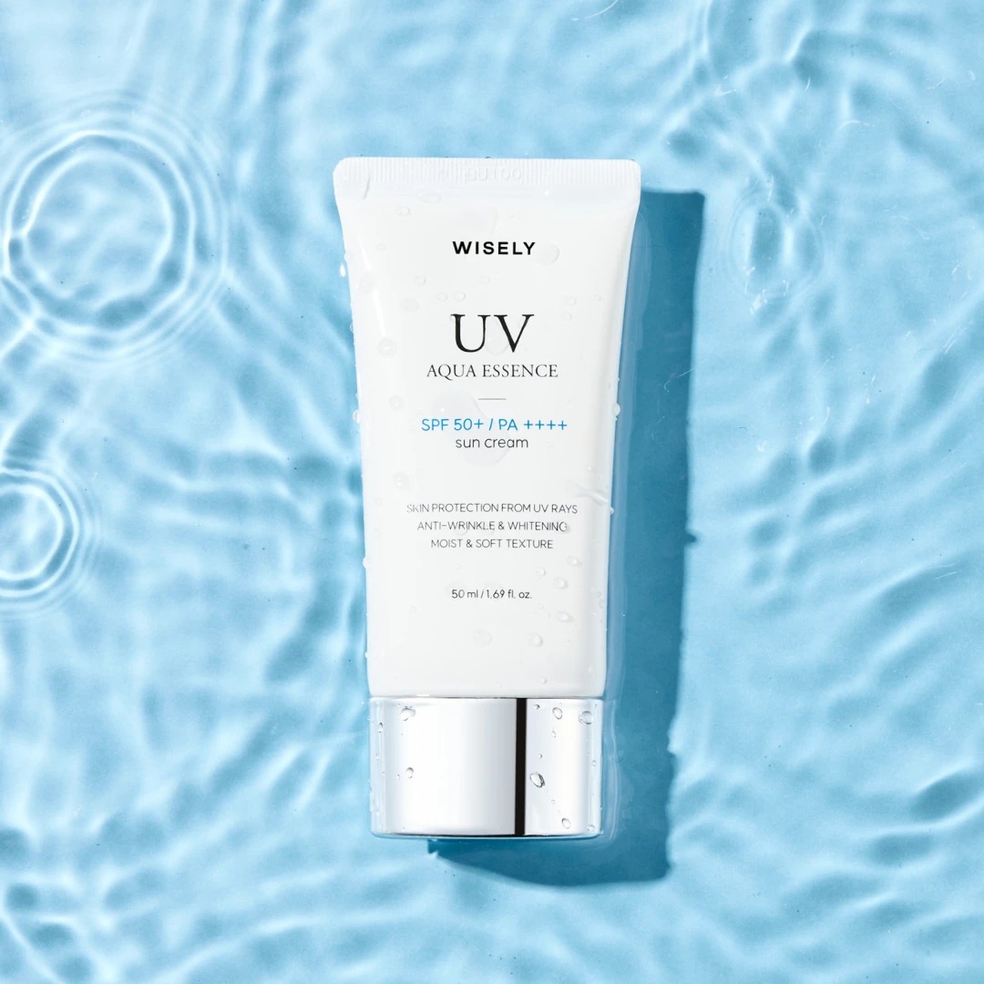 아쿠아 에센스 선크림