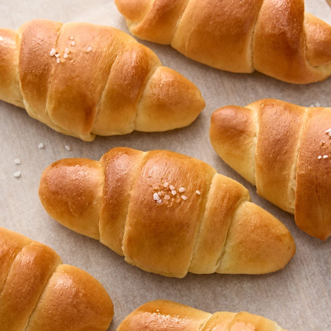 AOP버터 풍미가득 소금빵 50g*4개입