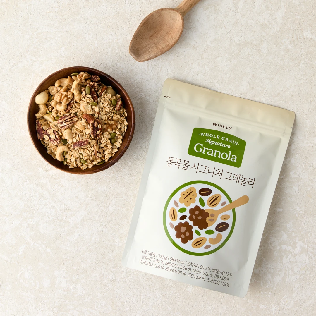 통곡물 8종 가득! 시그니처 그래놀라 300g