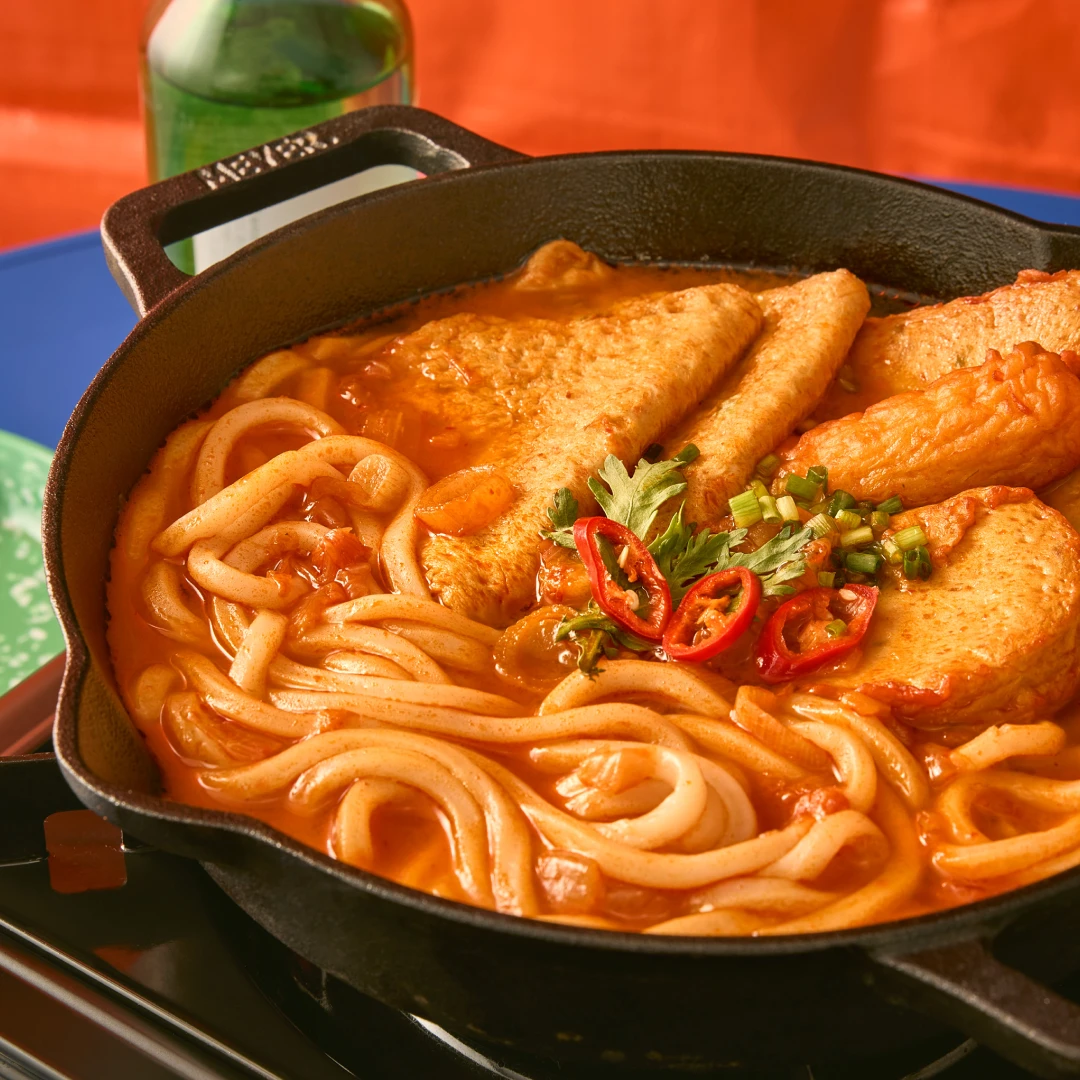 푸짐한 김치어묵우동 전골 2인분(663g)